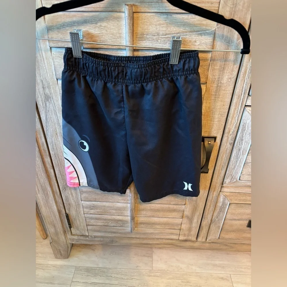Hurley Boys Black Shark Swim Bathing Suit Shorts Size 7